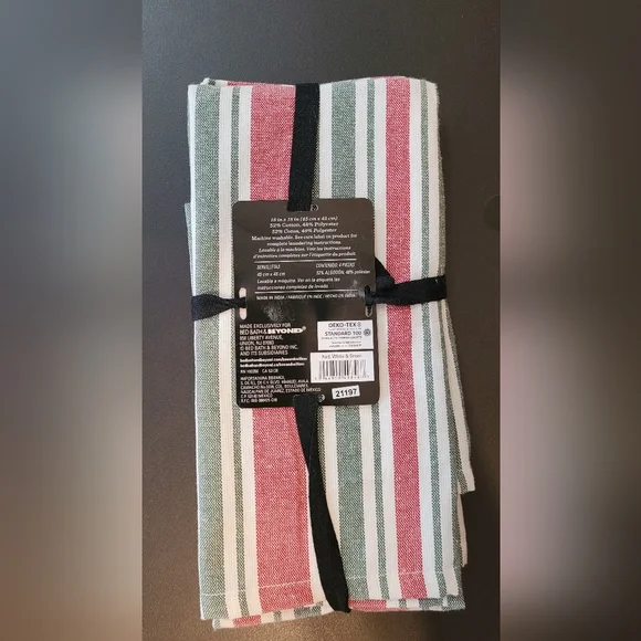 Napkin Set - Picture 2 of 2